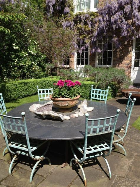 english garden furniture history